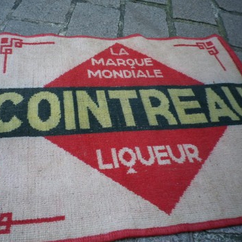Ancien Tapis de Bar Cointreau Liqueur La Marque Mondiale Apéritif Comptoir Estaminet Bistrot Tapis de Jeux