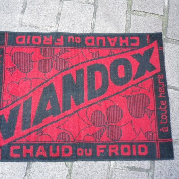 Ancien Tapis de Bar Viandox Rouge Noir Apéritif Comptoir Estaminet Bistrot Tapis de Jeux